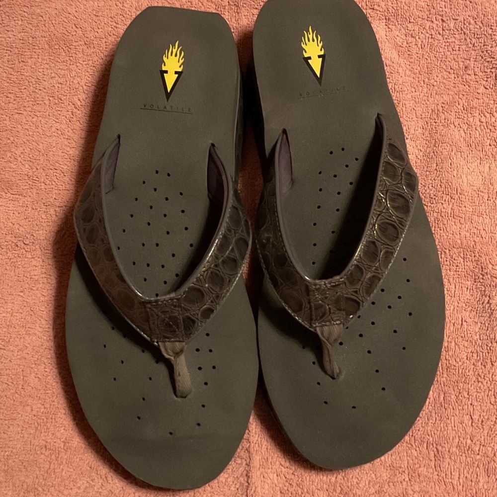 Volatile Grey Croc-Pattern Sandals - image 1